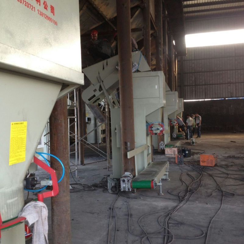 Kohlen-Aufbauschungs-Maschine der guten Qualitäts-30T/H; Unterstützung Holzkohle Bagger 10-50kg, 500-600bags/hour