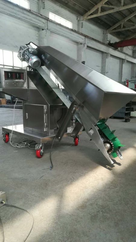 300 Beutel pro Stunde Kartoffelverpackungs-Maschine mit der Kartoffel-wiegenden Skala, lärmarm
